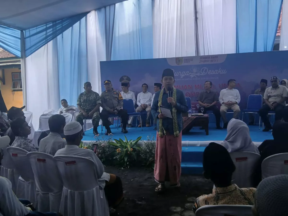 Bupati Jember Gus Fawait Turun Gunung Sosialisasikan Layanan Bunga Desaku