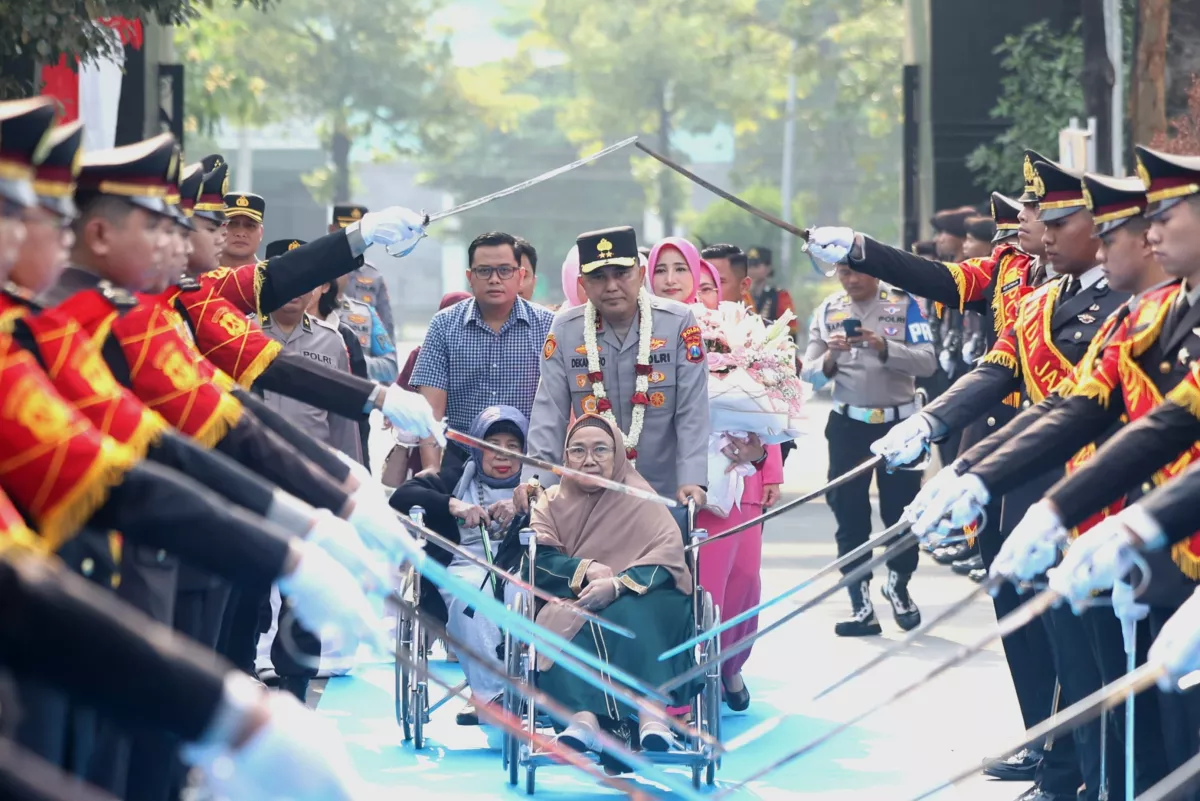 Sambut Amanah Pimpin Polda Jatim, Irjen Dekananto Buka Pintu Koreksi dan Kritik Masyarakat