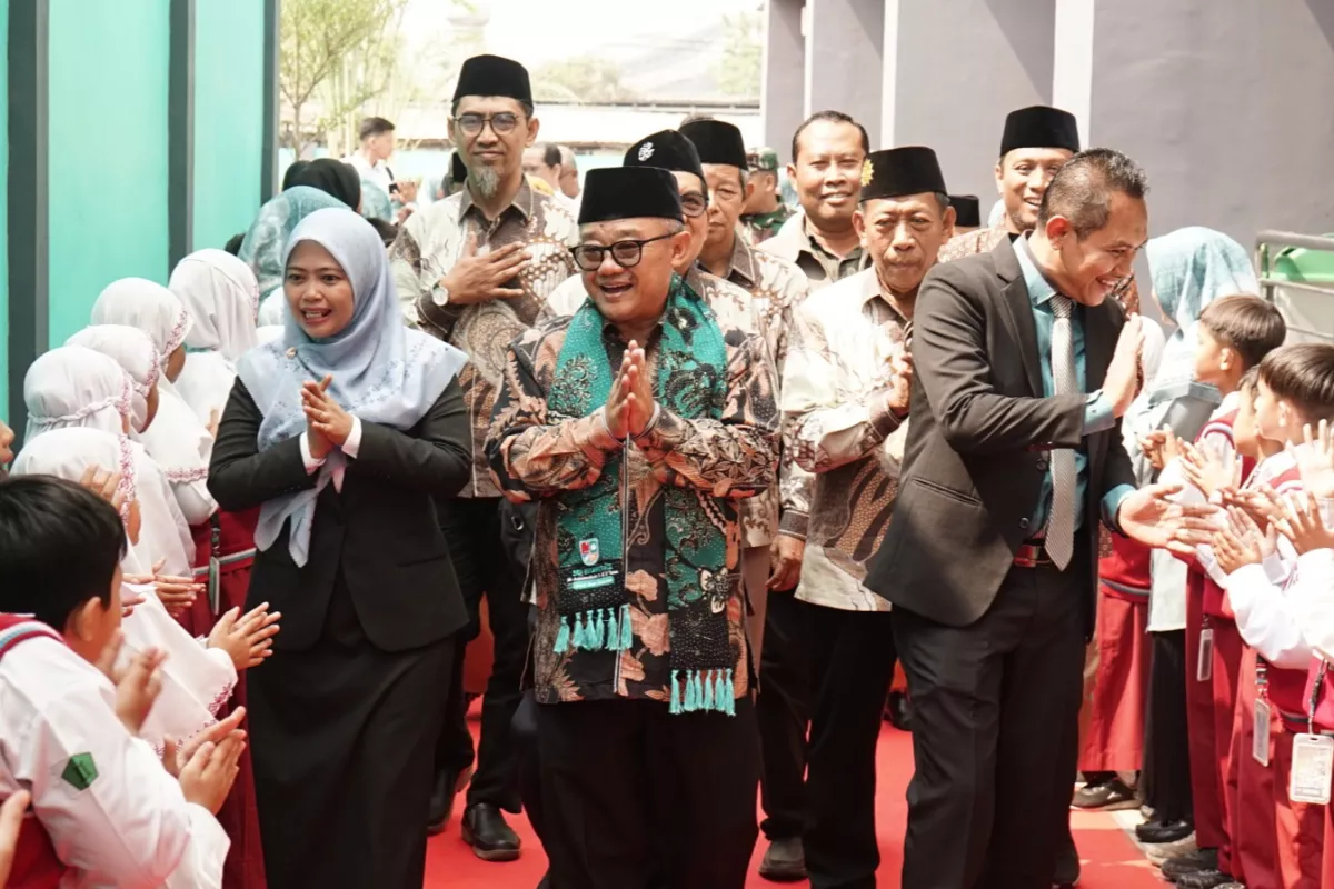 Di Sidoarjo, Mendikdaskan Perintahkan Sekolah Harus Perkuat Sains dan Teknologi