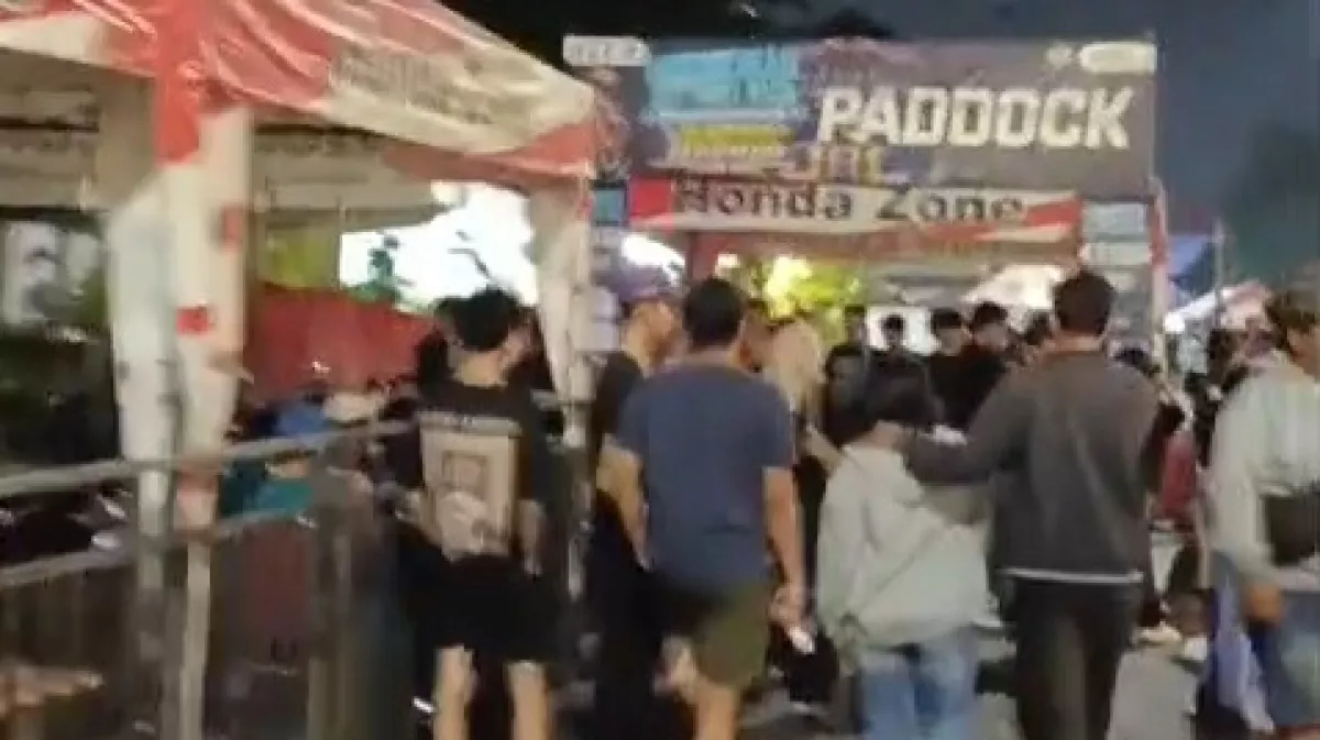Drag Race di Jembatan Merah Tuai Protes Pedagang Kota Lama Surabaya