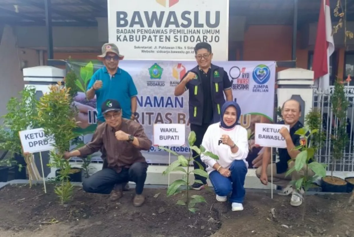 Gandeng Bawaslu, Pemkab Sidoarjo Normalisasi Sungai dan RTH Jelang Musim Hujan