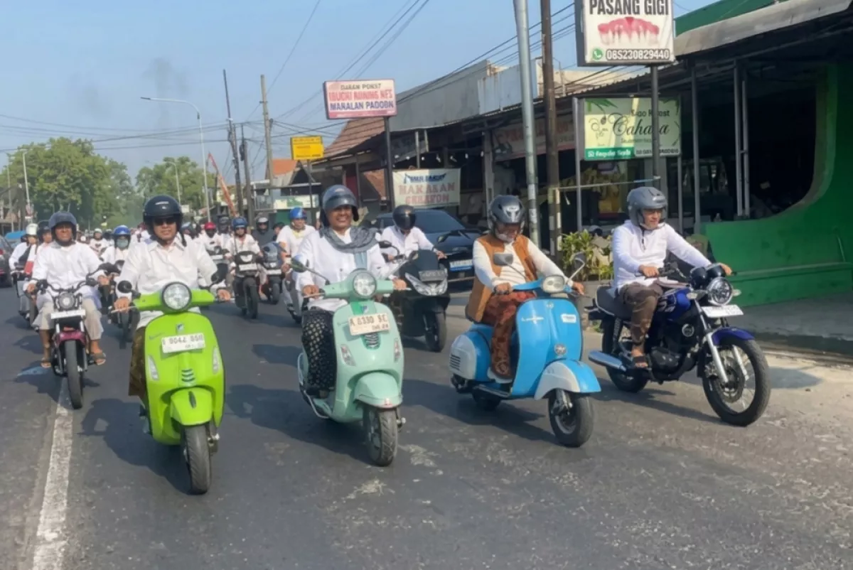 Aksi Motoran Santri Sidoarjo Kampanyekan Tertib Lalu Lintas Sambut HSN 2026