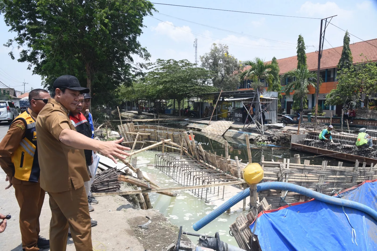 Bupati Sidoarjo Desak Proyek Jembatan Candinegoro Dipercepat