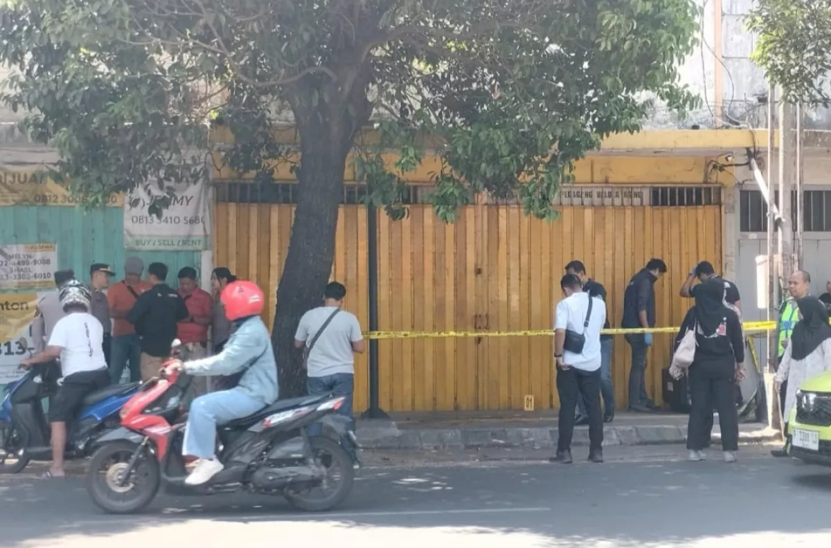Perampokan Toko Emas di Jember, Pelaku Bawa Tas Isi mata Uang Asing dan Valas Raib