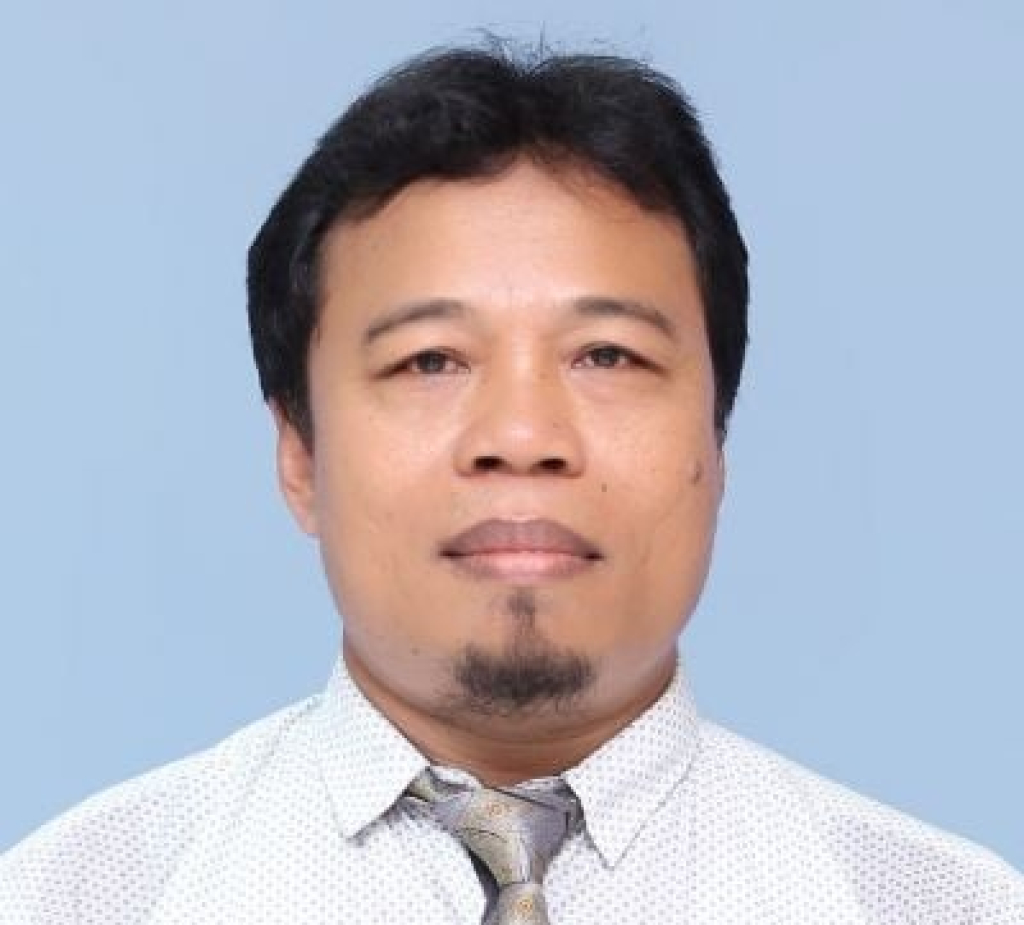 Dosen Unesa, M. Jacky