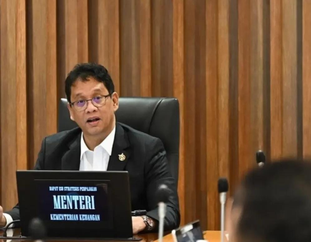 Purbaya Ancam Rombak Lagi Ditjen Bea Cukai Bila Tak Mampu Lindungi Pasar Lokal