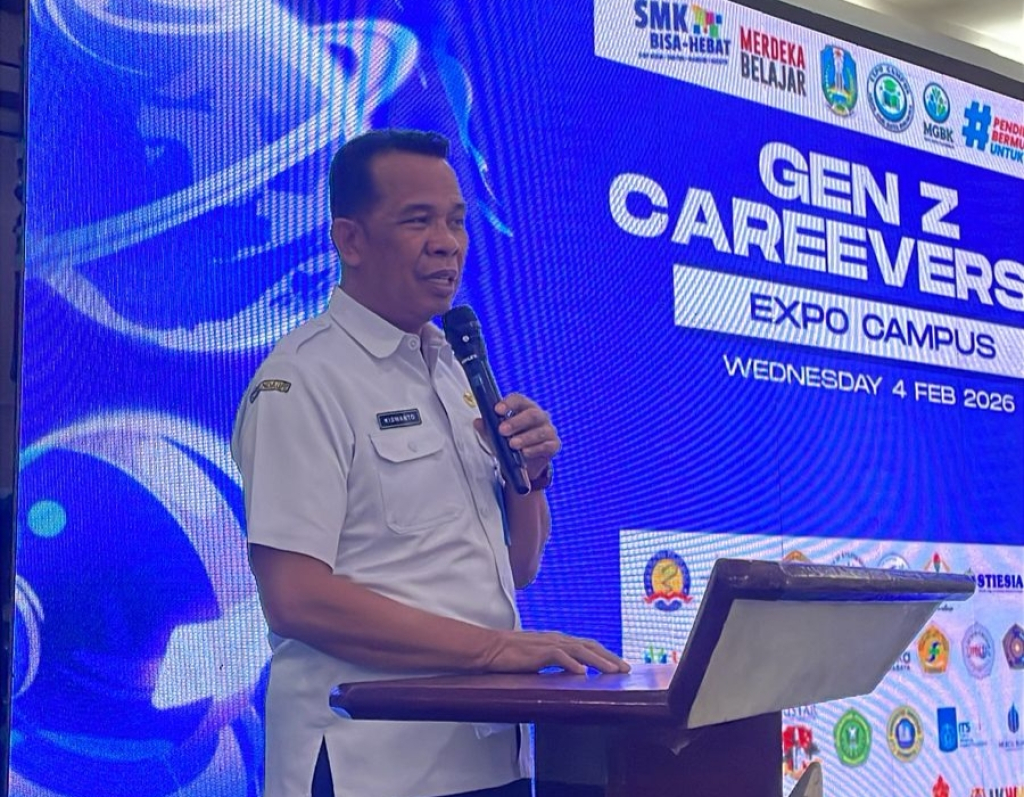 Pelaksan Tugas Kepala Cabang Dinas Pendidikan Wilayah Sidoarjo, Dr. Kiswanto. (Foto: selalu.id).