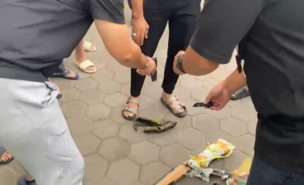 Tim Resmob Bareskrim Polri saat mengungkap peredaran senpi ilegal yang dikendalikan Ki Bedil. (Dok. Bareskrim Polri).