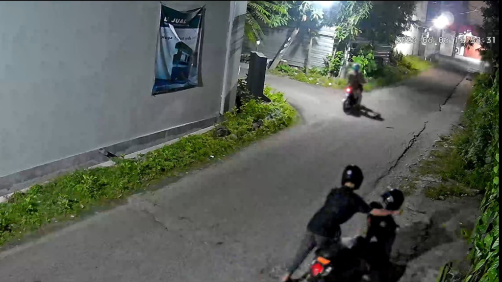 Lagi Asyik Latihan Musik, Motor Pemuda di Mojokerto Dicuri Maling