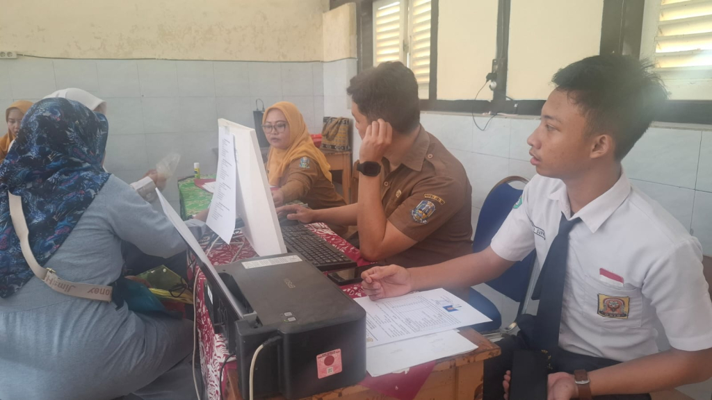 SPMB Jatim Tahap 3 Kini Masuki Jalur Prestasi dan Akademik