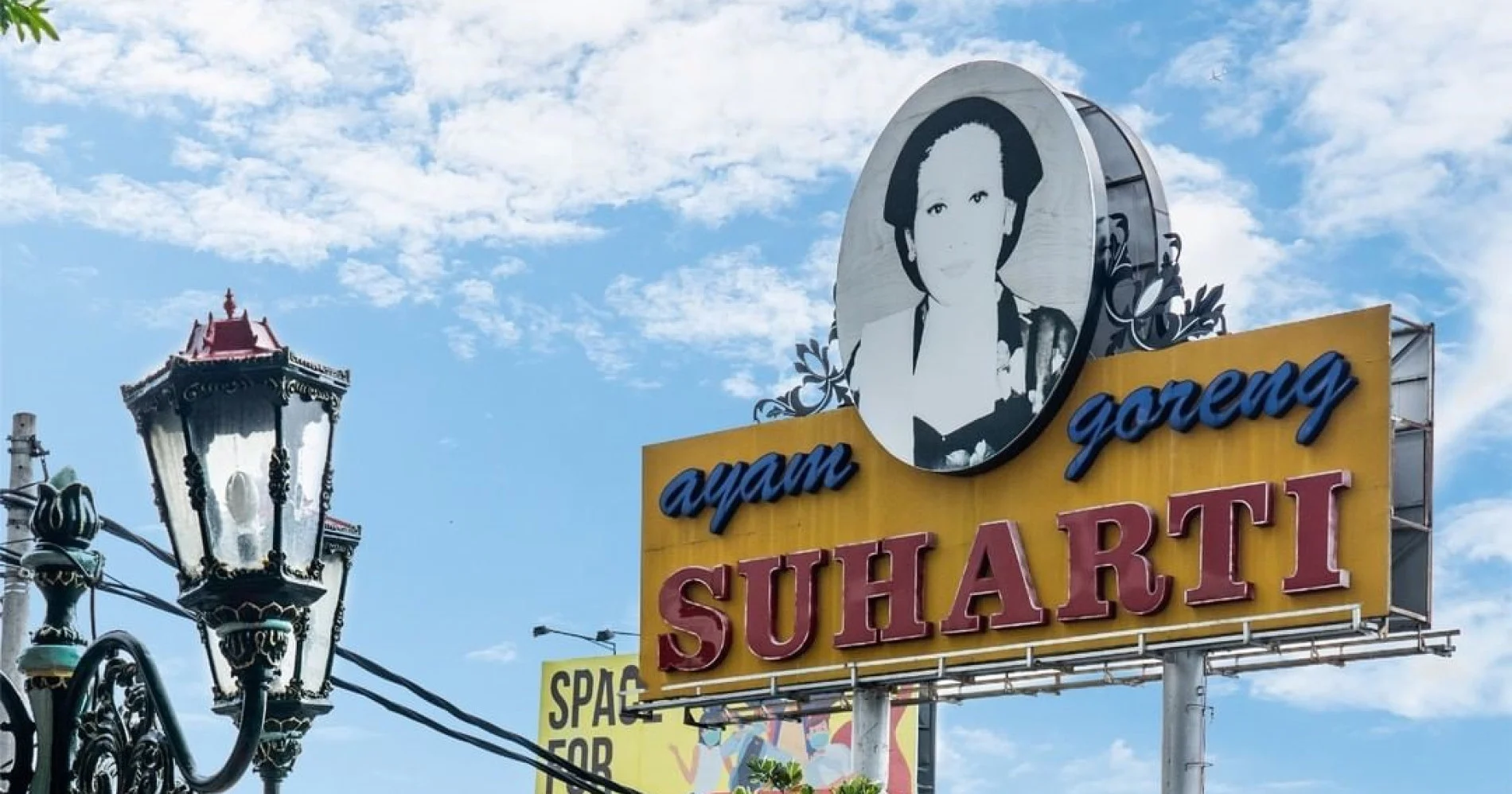 Gara-gara ini, Rumah Makan AG Ny Suharti Harus Berurusan dengan Bapenda Surabaya