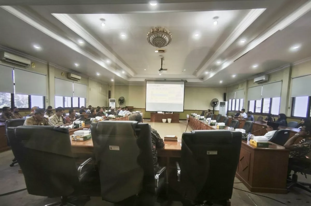 Keselamatan Terancam, Warga Karangbong Sidoarjo Tolak Rencana Kenaikan Kelas Jalan Surowongso