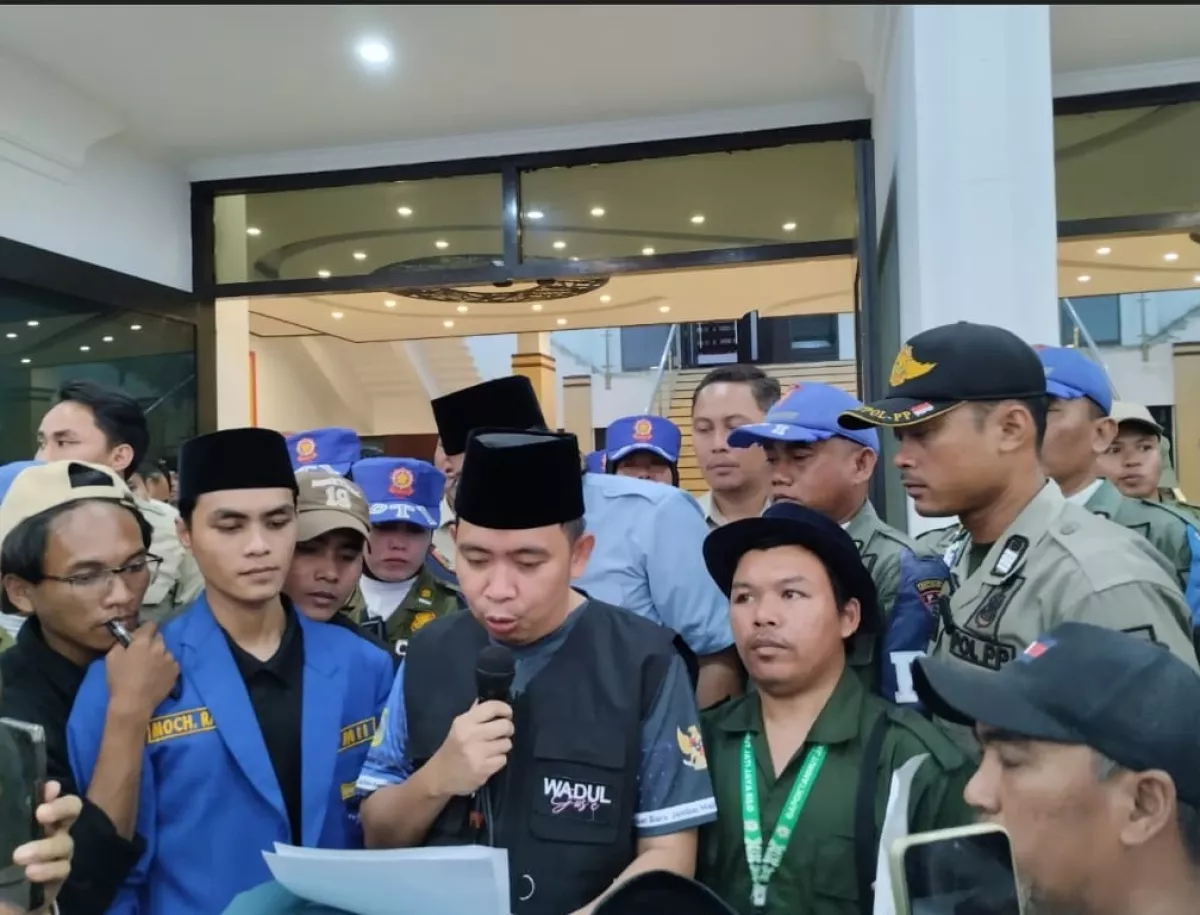 Polemik Yon TP Silo di Jember, Gus Fawait: Kita Menghadap Pemerintah yang Punya Kewenangan