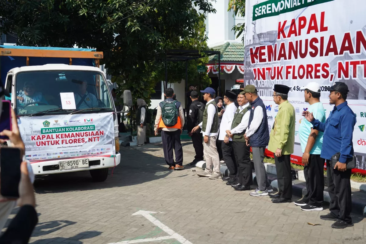 Kemenag Jatim dan Baznas Kirim 27 Ton Bantuan Logistik untuk Korban Bencana di NTT