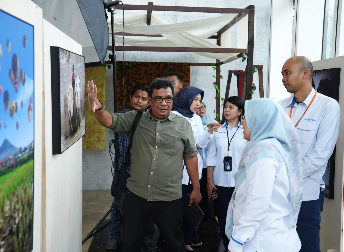 Pelindo Ajak Pekerja dan Masyarakat Merawat Cerita Nusantara Lewat Fotografi