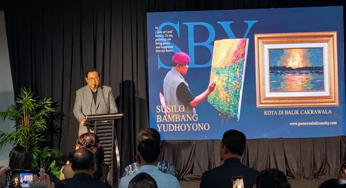 Menangkap Cahaya Rindu: Cerita di Balik 100 Mahakarya Lukisan SBY di Surabaya