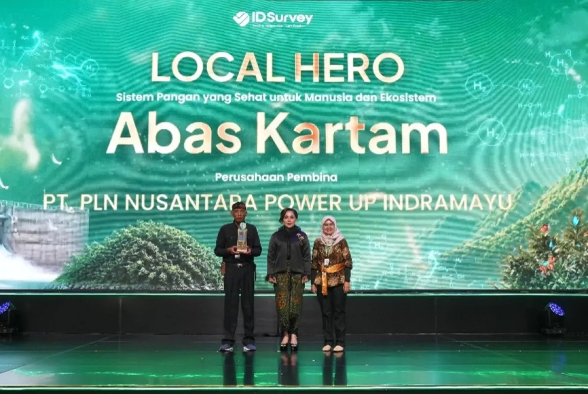 PLN Nusantara Power UP Indramayu saat mendapat penghargaan dalam ajang ENSIA 2026. (Dok. PLN NP for selalu.id).