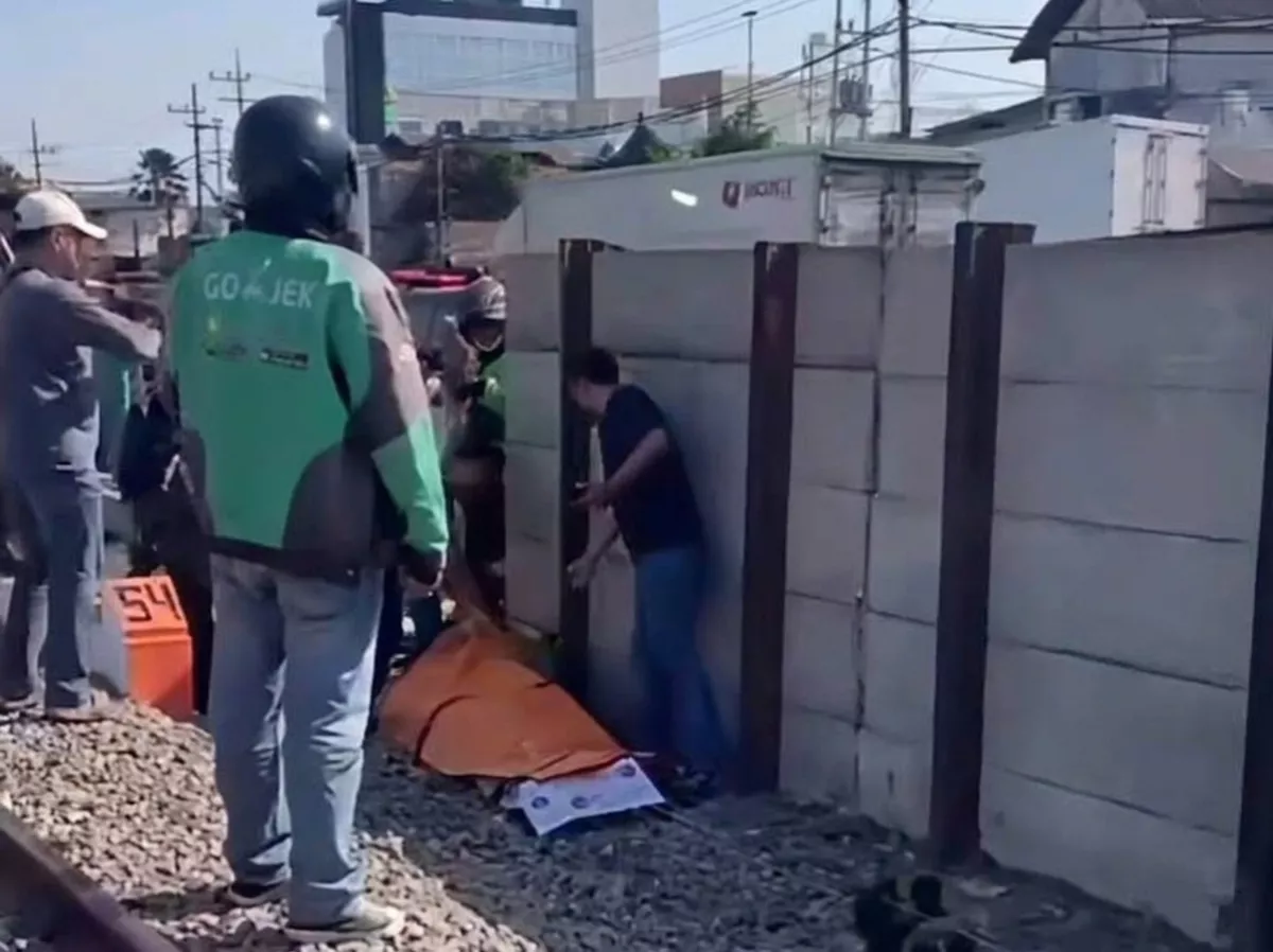 Pria di Sidoarjo Tewas Tertabrak KA Sri Tanjung, Ini Identitasnya