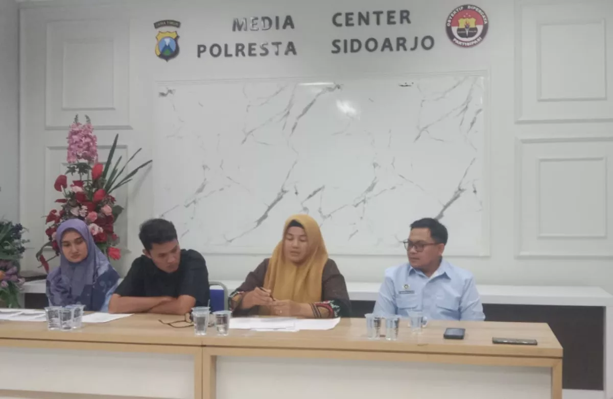 Diberhentikan Lewat WA, Relawan SPPG Porong Sidoarjo Pertanyakan Prosedur Evaluasi dan Hak BPJS