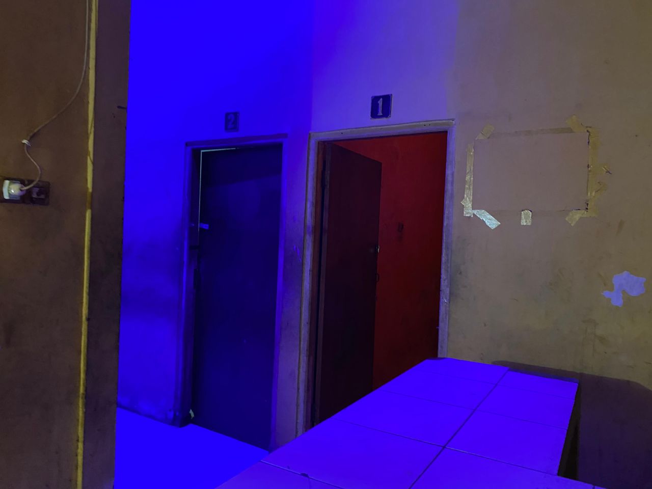 Bilik-bilik kamar di lokalisasi Moroseneng