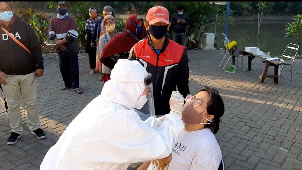 Rapid Test di Pasar Keputran Surabaya