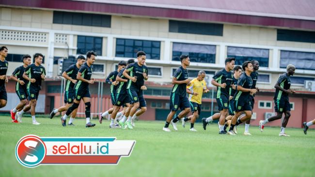 Mandulnya Lini Depan Persebaya: Investasi Rp12,6 Miliar Terancam Sia-Sia?